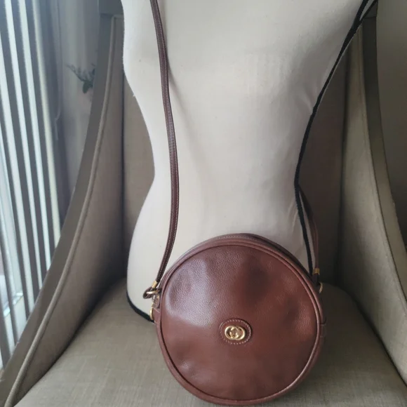 Gucci Round Brown Leather Crossbody Bag - Picture 16 of 16